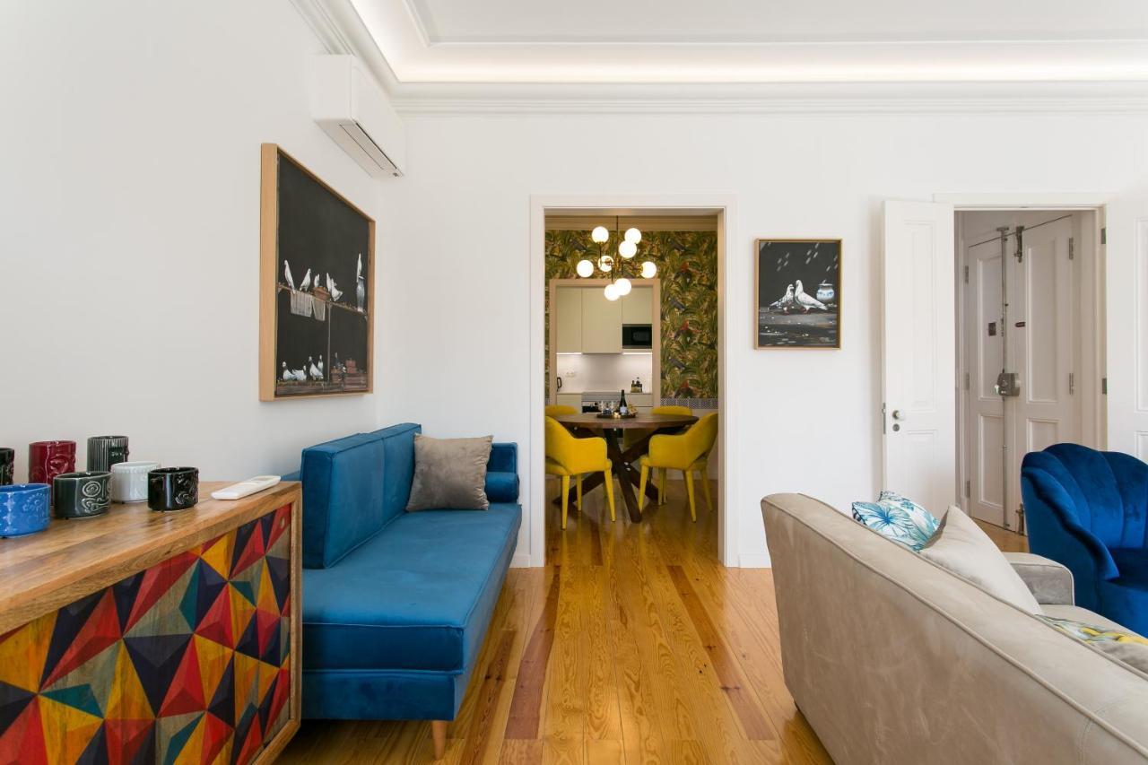 Lisbon Luxury Retreat! 2 Suites, Balcony & Views!! Exterior photo
